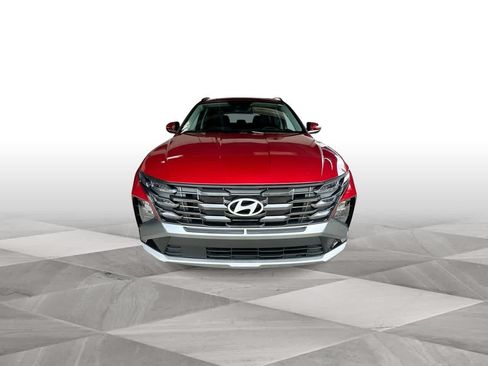 Used 2025 Hyundai Tucson SEL FWD image 3
