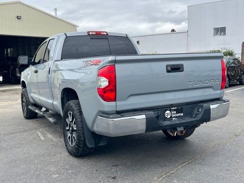 Used 2018 Toyota Tundra SR5 w/ TRD Off Road Package AWD/4WD image 11