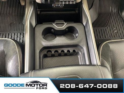 Used 2021 RAM 2500 Laramie w/ Body Color Bumper Group image 9