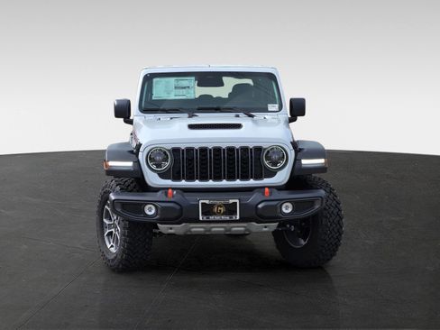 New 2026 Jeep Gladiator Mojave image 2