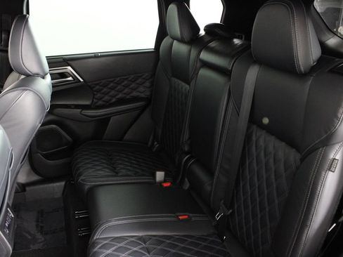 Used 2023 Mitsubishi Outlander SEL FWD image 21