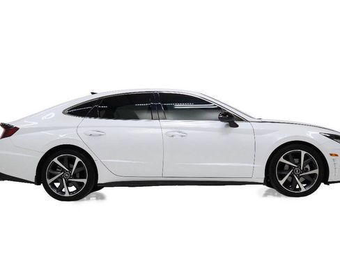 Used 2021 Hyundai Sonata SEL Plus w/ Tech Package FWD image 5