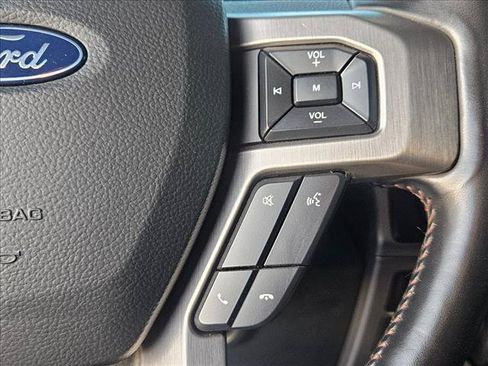 Used 2022 Ford F450 Platinum w/ FX4 Off-Road Package AWD/4WD image 23