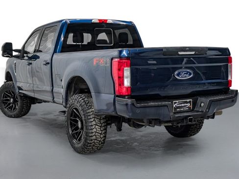 Used 2019 Ford F250 Lariat w/ Lariat Value Package image 9