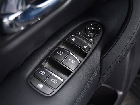 Certified 2024 Nissan Armada SL w/ Captain's Chairs Package image 9