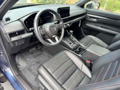 Used 2025 Honda CR-V Sport-L image 3