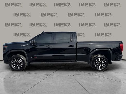 Used 2024 GMC Sierra 1500 AT4 w/ AT4 Premium Package image 2