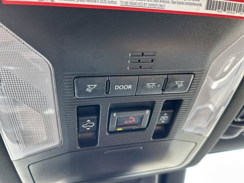 Used 2025 Toyota RAV4 XSE w/ Advanced Technology Package image 25