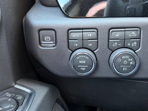 New 2026 Chevrolet Silverado 1500 LT Trail Boss AWD/4WD image 18