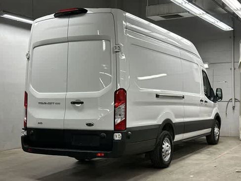 Used 2024 Ford Transit 250 148 High Roof Extended AWD image 29