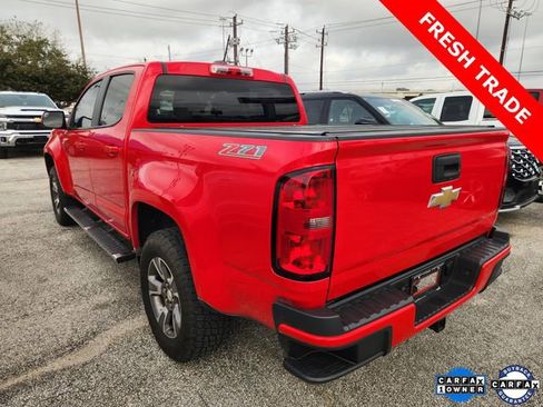 Used 2015 Chevrolet Colorado Z71 image 4