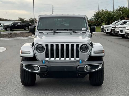 Used 2023 Jeep Wrangler Unlimited Sahara w/ Cold Weather Group AWD/4WD image 8