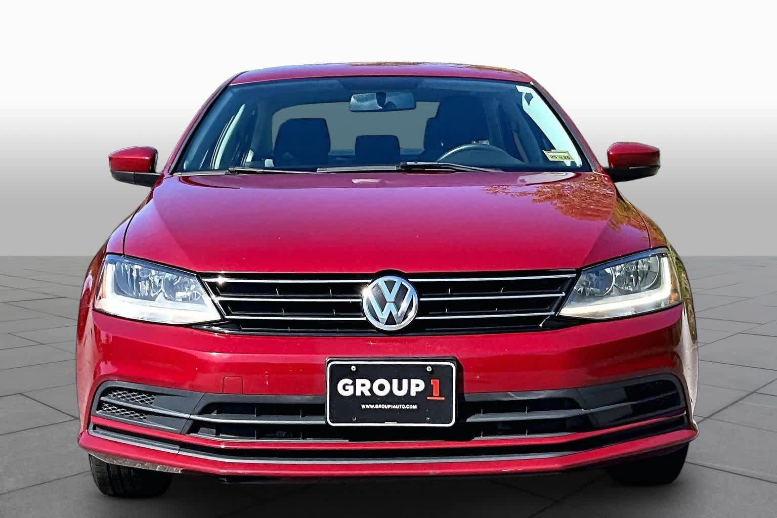 Used 2017 Volkswagen Jetta S FWD image 4