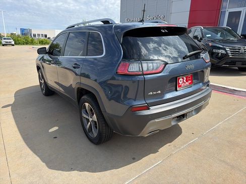 Used 2020 Jeep Cherokee Limited w/ Trailer Tow Group AWD/4WD image 3