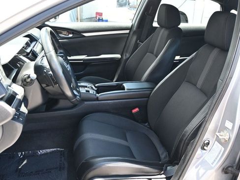 Used 2019 Honda Civic Sport image 14