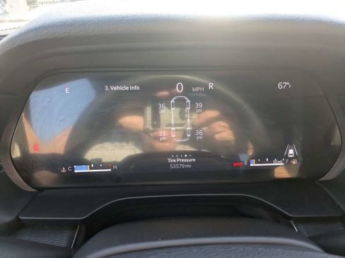 Used 2024 Jeep Grand Cherokee L Laredo RWD image 29