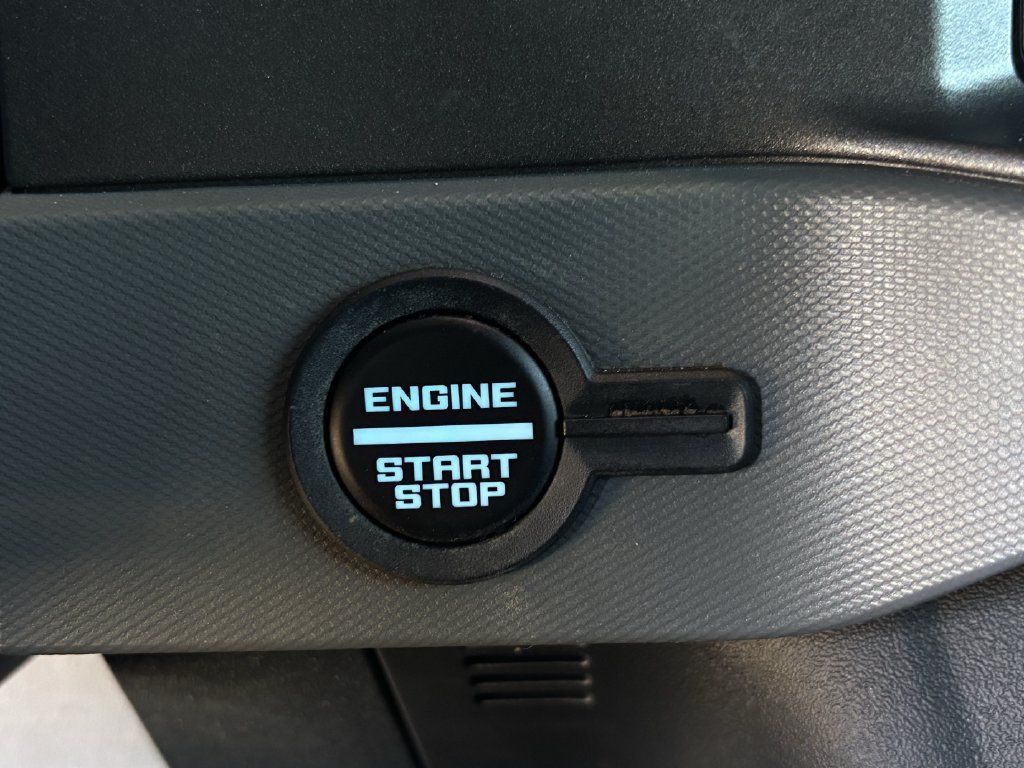 Used 2024 Ford Bronco Big Bend AWD/4WD image 13