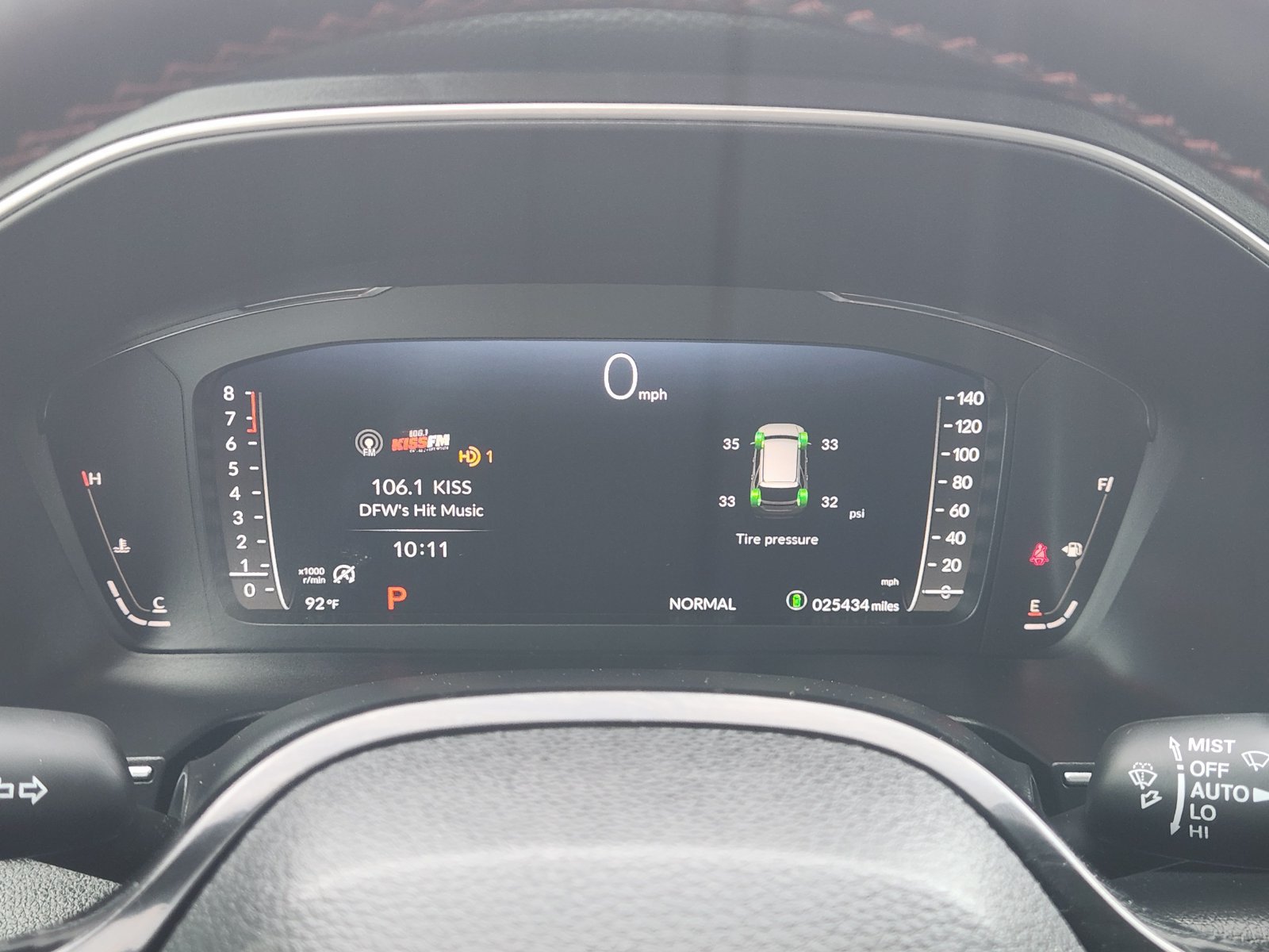 Used 2025 Honda Pilot Black Edition image 16