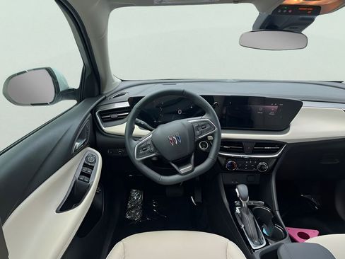 Used 2025 Buick Encore GX Sport Touring w/ Comfort Package image 14