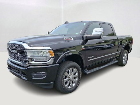 Certified 2023 RAM 2500 Limited w/ Off Road Package AWD/4WD image 3
