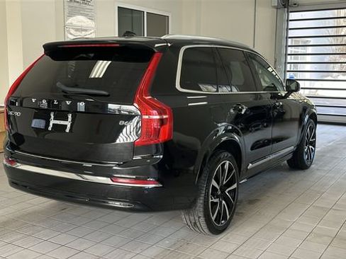 Certified 2023 Volvo XC90 B6 Plus image 6