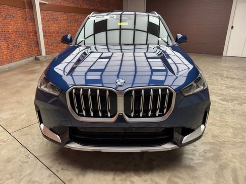 Certified 2025 BMW X1 xDrive28i w/ Technology Package image 8
