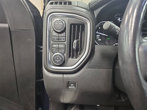 Used 2021 GMC Sierra 1500 SLT w/ SLT Premium Package image 24