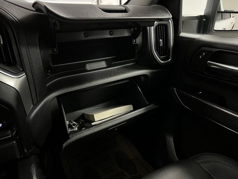 Used 2020 Chevrolet Silverado 2500 LTZ image 49