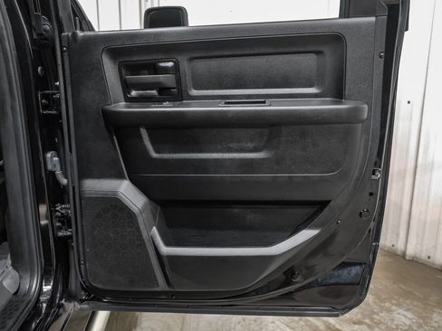 Used 2024 RAM 3500 Tradesman w/ Chrome Appearance Group AWD/4WD image 45