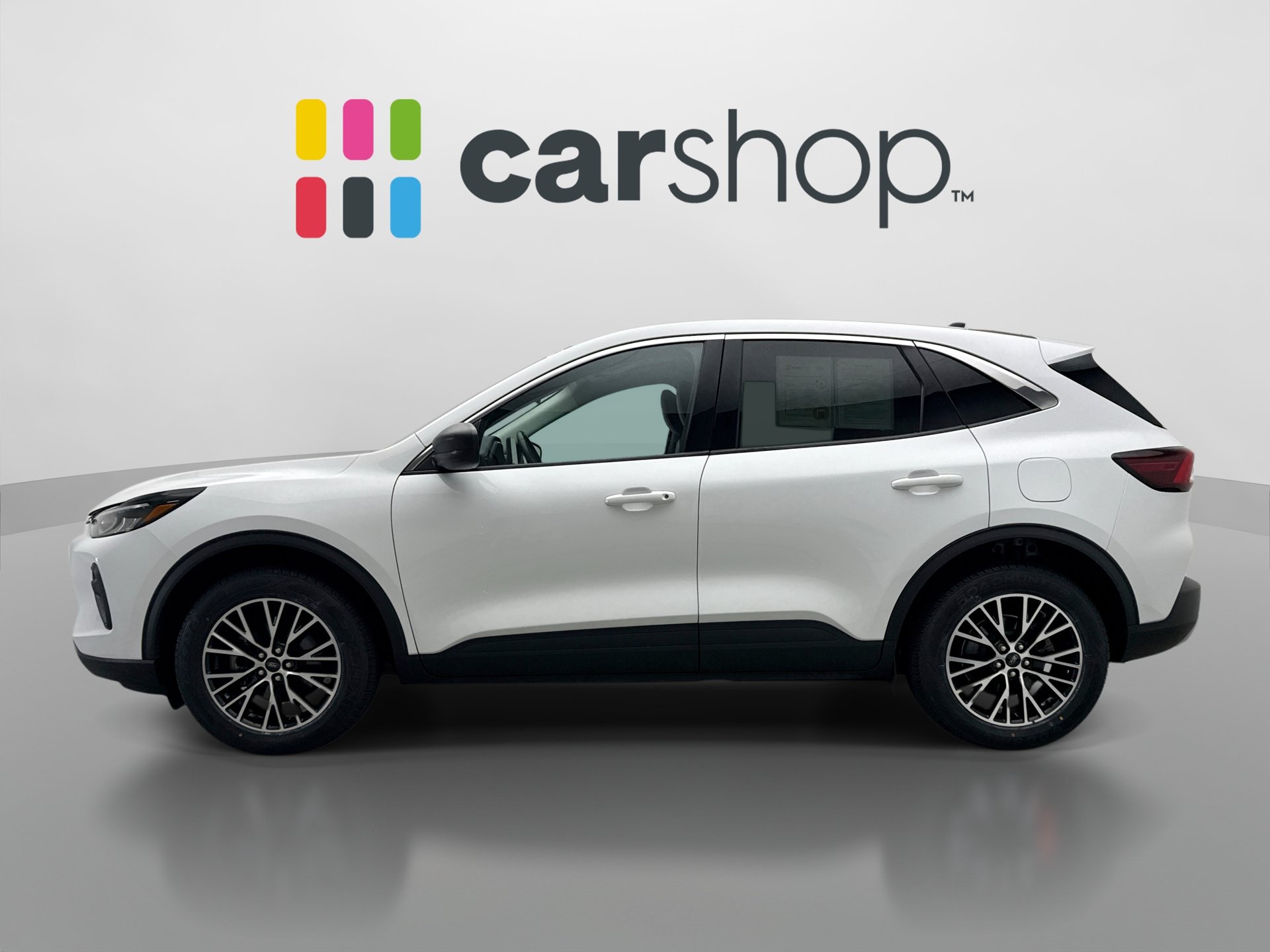 Used 2023 Ford Escape Active AWD/4WD image 2