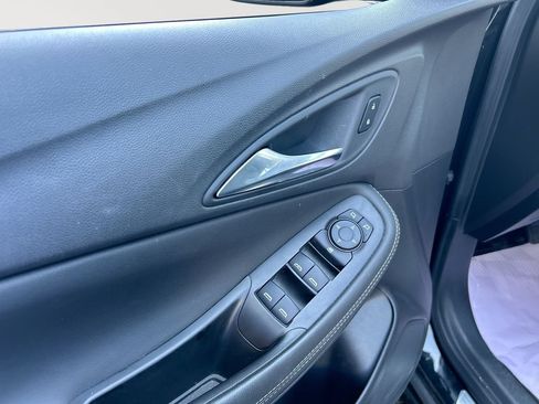 Used 2023 Buick Encore GX Preferred w/ Cold Weather Comfort Package FWD image 21