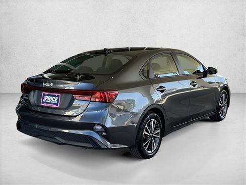 Used 2024 Kia Forte LXS image 6