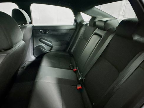 Used 2025 Honda Civic Sport image 26