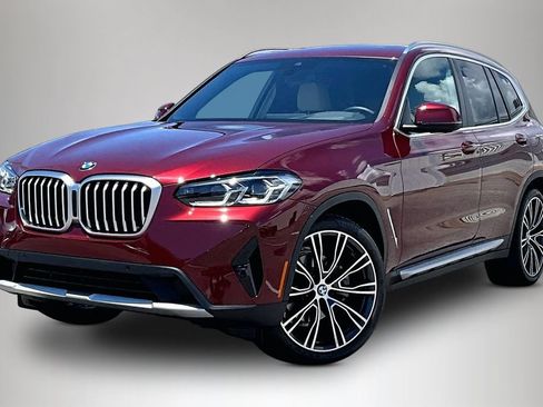 Used 2024 BMW X3 sDrive30i w/ Premium Package RWD image 2