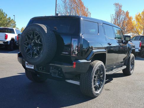 New 2026 GMC Hummer EV SUV w/ LPO, Dark Essentials Package AWD/4WD image 3