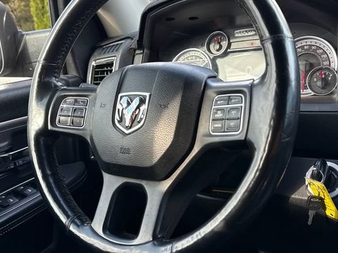 Used 2015 RAM 1500 Sport w/ Comfort Group AWD/4WD image 12