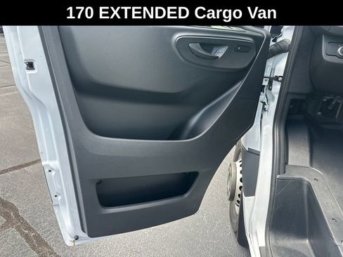 Used 2025 Mercedes-Benz Sprinter 3500 image 10
