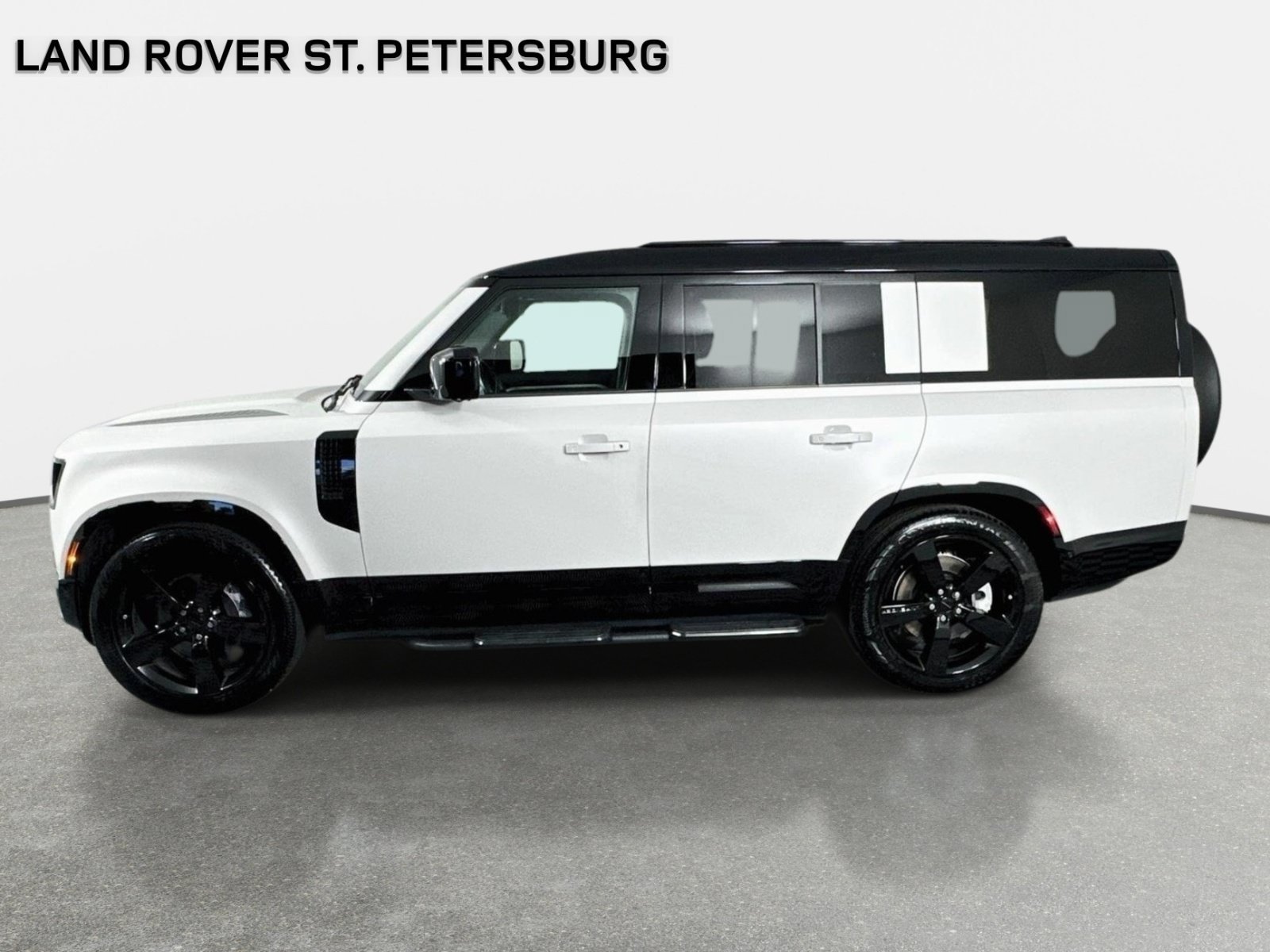 Used 2026 Land Rover Defender 130 X-Dynamic SE AWD/4WD image 8