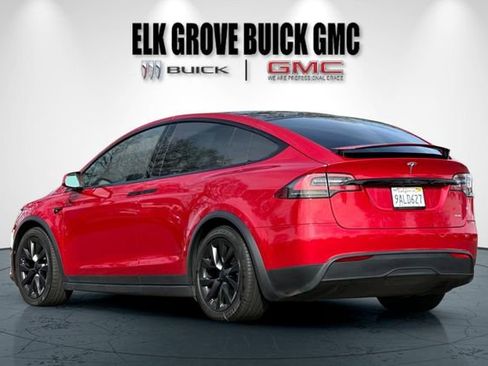 Used 2022 Tesla Model X Plaid image 6