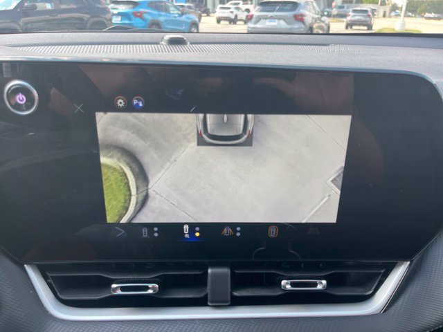 Used 2025 Chevrolet Equinox LT w/ Convenience Package II FWD image 29