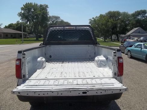 Used 2010 Ford F350 XL image 5