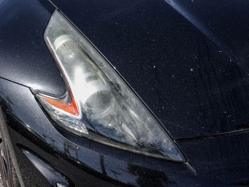 Used 2019 Nissan 370Z Coupe w/ Z34 Heritage Edition - Black image 13