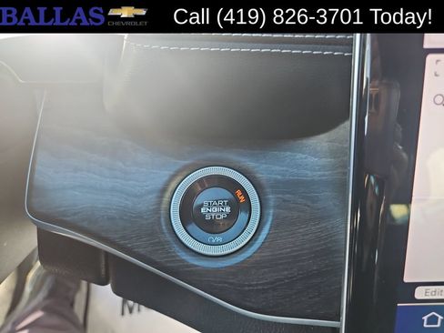 Used 2024 Jeep Grand Cherokee L Limited w/ Luxury Tech Group II AWD/4WD image 17