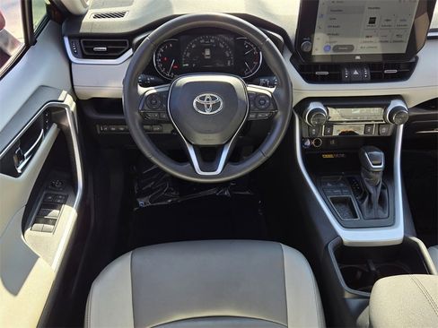 Used 2024 Toyota RAV4 XLE Premium image 13