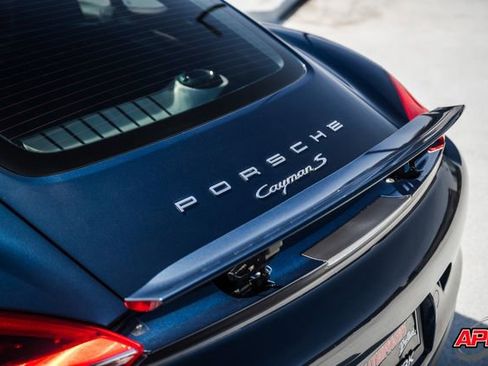 Used 2015 Porsche Cayman S image 28