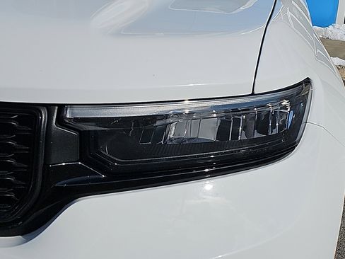 Used 2022 Jeep Grand Cherokee L Laredo image 9