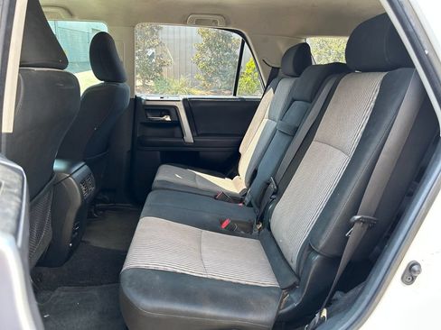 Used 2018 Toyota 4Runner SR5 RWD image 10