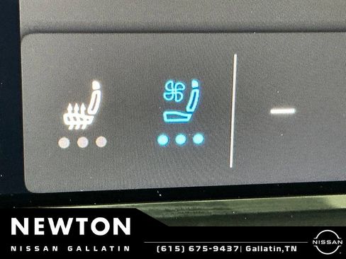 Used 2025 Volkswagen Atlas SE FWD image 9