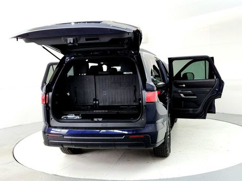 Certified 2025 Toyota Sequoia SR5 AWD/4WD image 11