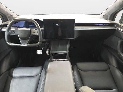 Used 2022 Tesla Model X Plaid AWD/4WD image 10